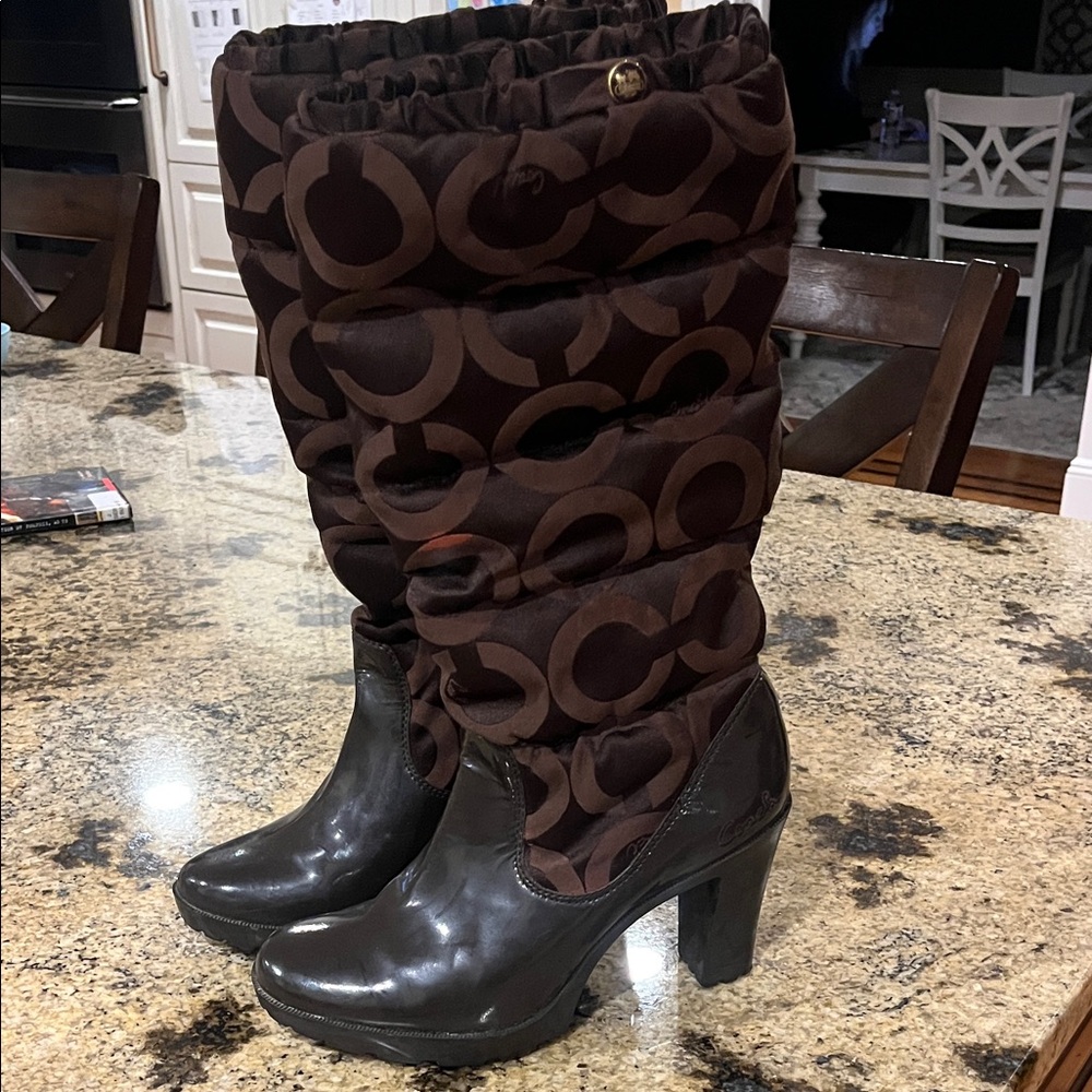 COACH Loryn signature quilted high heel size 11 women rain boots brown